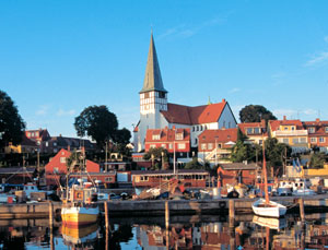 Neue Autofähre zwischen Insel Bornholm und Ystad